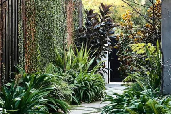 18 Side Of House Landscaping Ideas: How To Apply Them To Your House ...