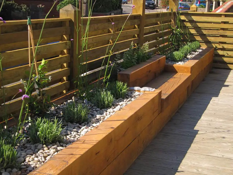 landscapie design for wheelchair users raised garden beds